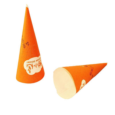 Emballage à l' épreuve de l' humidité de la crème glacée en papier cône avec papier blanc revêtu